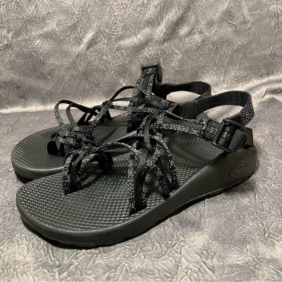 Chaco Sandals Size 9 - Picture 4 of 7
